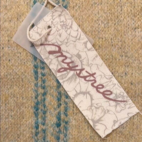 Mystree Plaid Sweater in Yellow and Teal - Picture 4 of 6